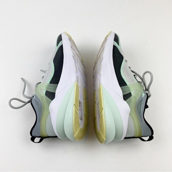 Fabletics Cheviot Performance Memory Form Ultra Lightweight Sneakers Green 6.5 - Picture 7 of 13